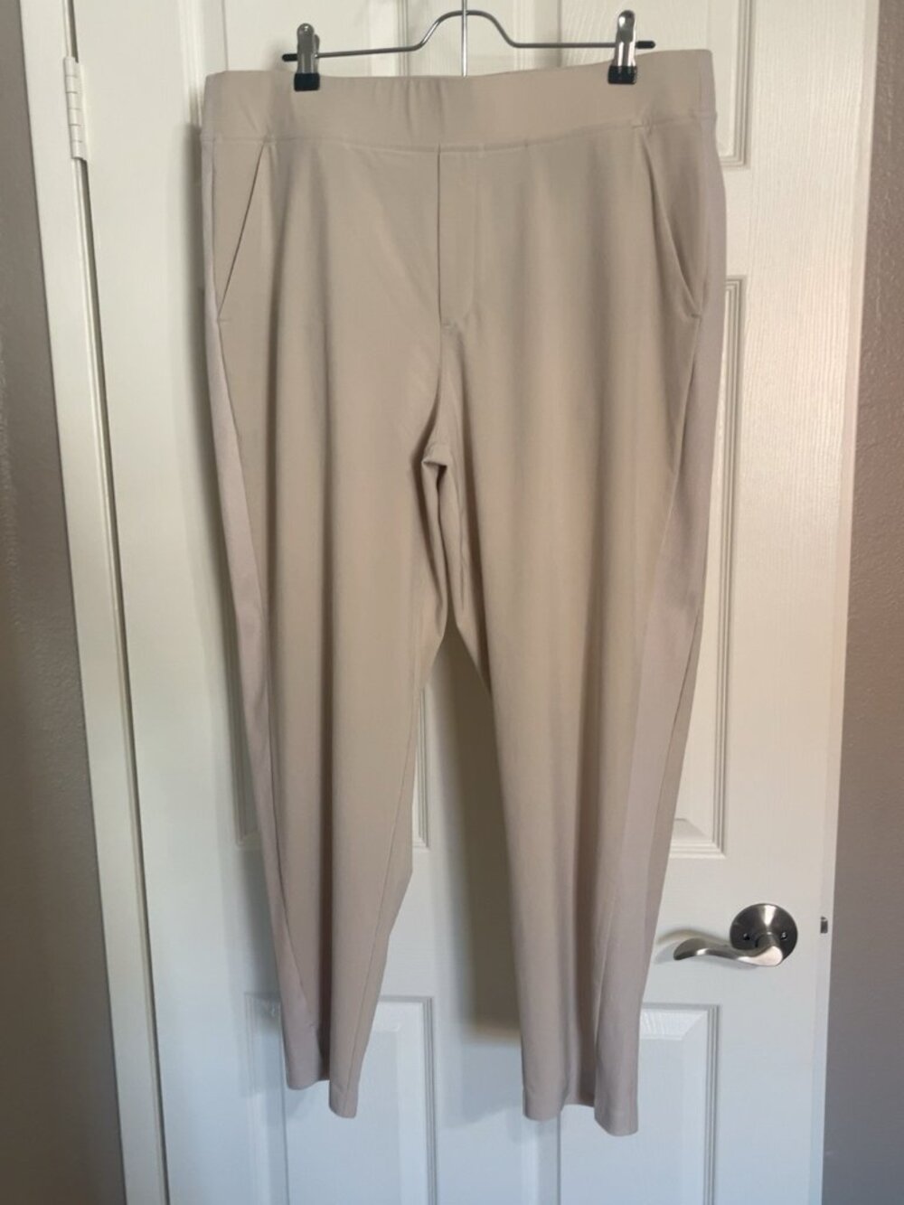 Athleta Brooklyn Mid Rise Ankle Pant Abalone Size 16